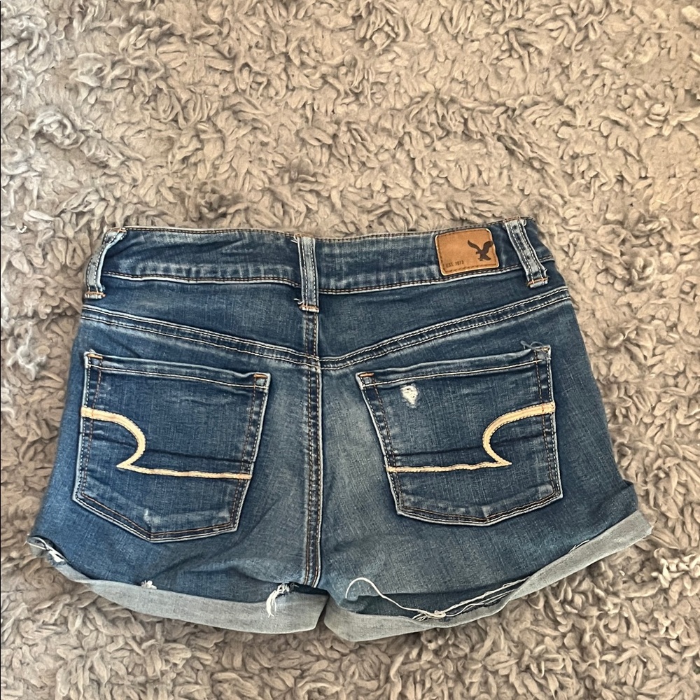 American Eagle Distressed Blue Jean Shorts - Picture 3 of 3